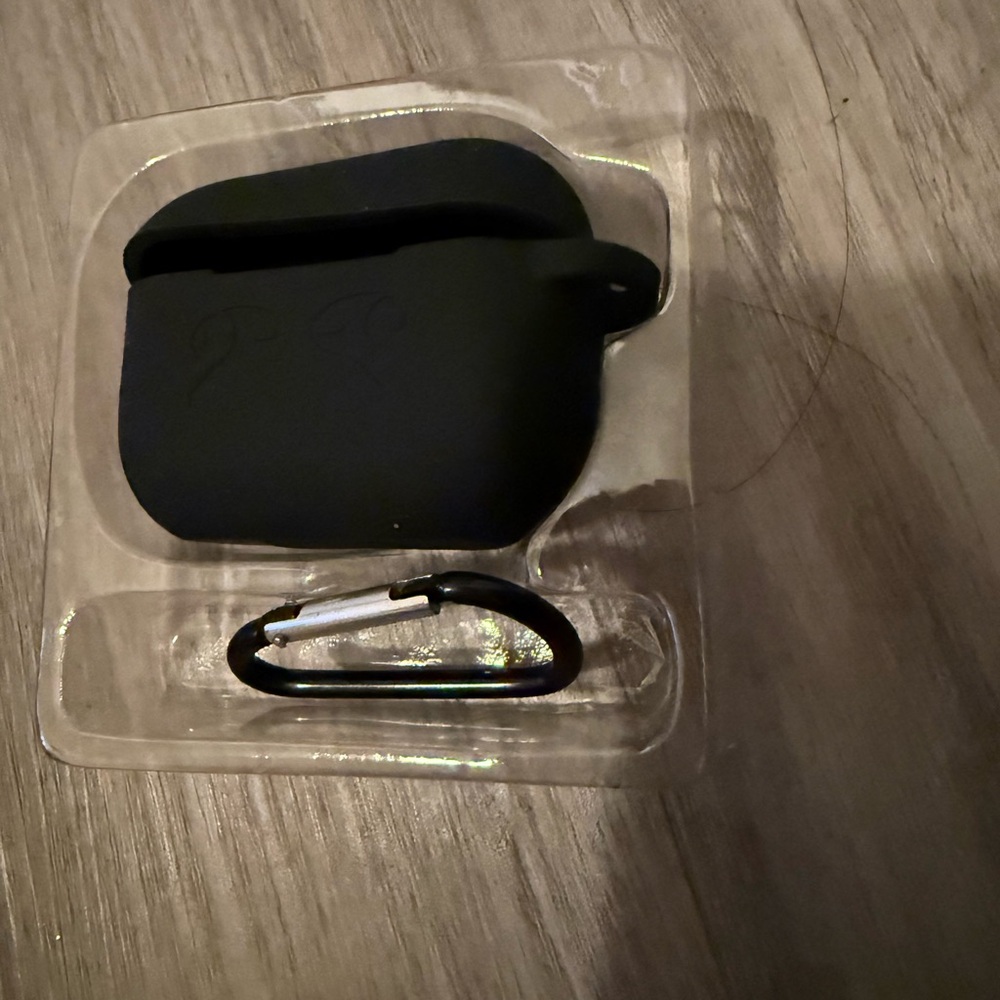 Black AirPods Case Pro with Carabiner